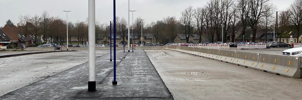 Bau von Bushaltestellen auf dem Stadtfeld