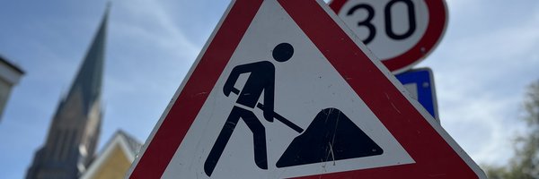 Bild zeigt ein Baustellenschild