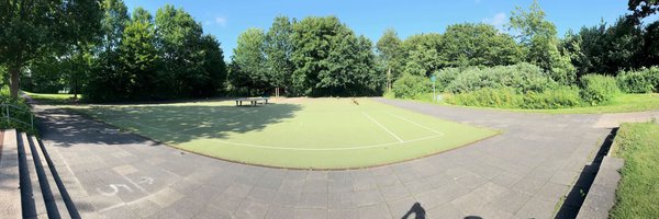 Panoramafoto der Außenfläche der Danewerkschule