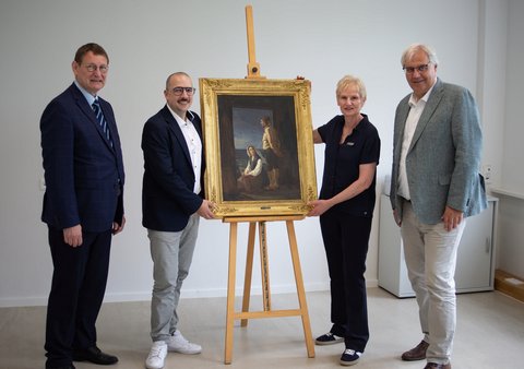 Übergabe Friedrich B. Westphal-Gemälde an das Stadtmusuem - B-S. Bergemann (FV Stadtmuseum), Jonas Gropp (Fielmann-NL, SL), Dr. D. Beier (Museumsleiterin), S. Dose (BGM SL)